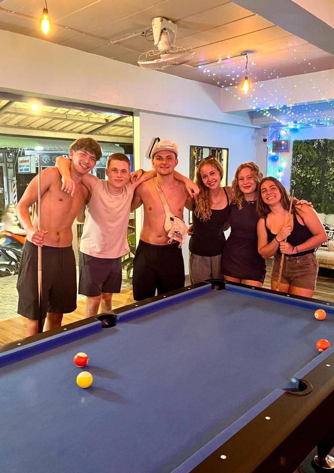 Tiki Tribe Bar & Hostel Ko Tao Ngoại thất bức ảnh